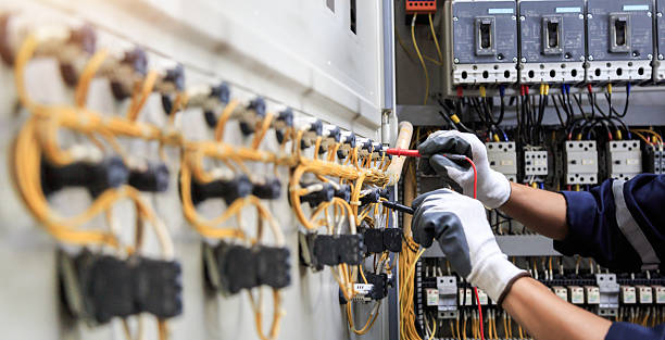 Professional Electrician technician working in Irvington, KY